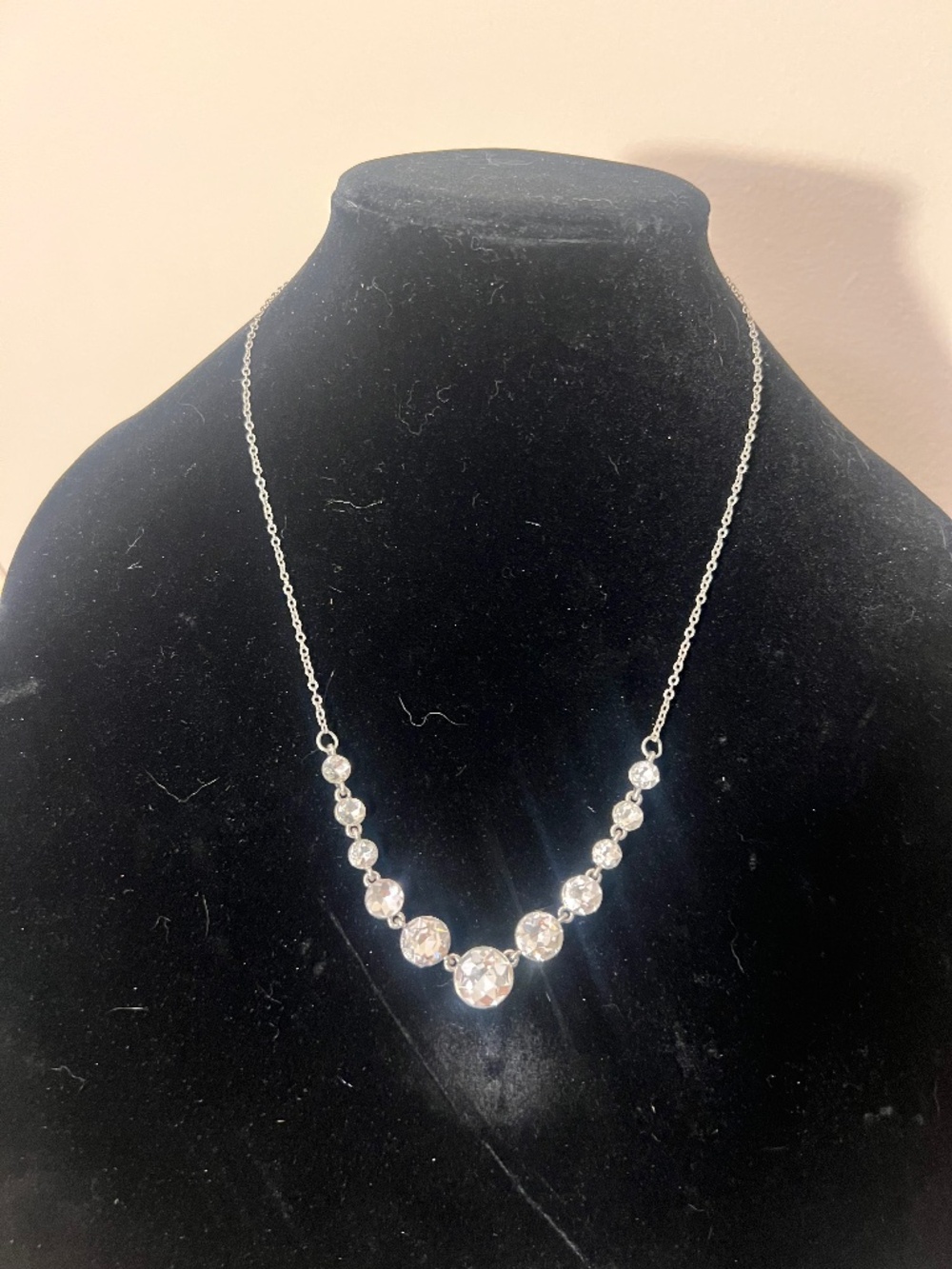 Elegant Faux Gem Stone Necklace